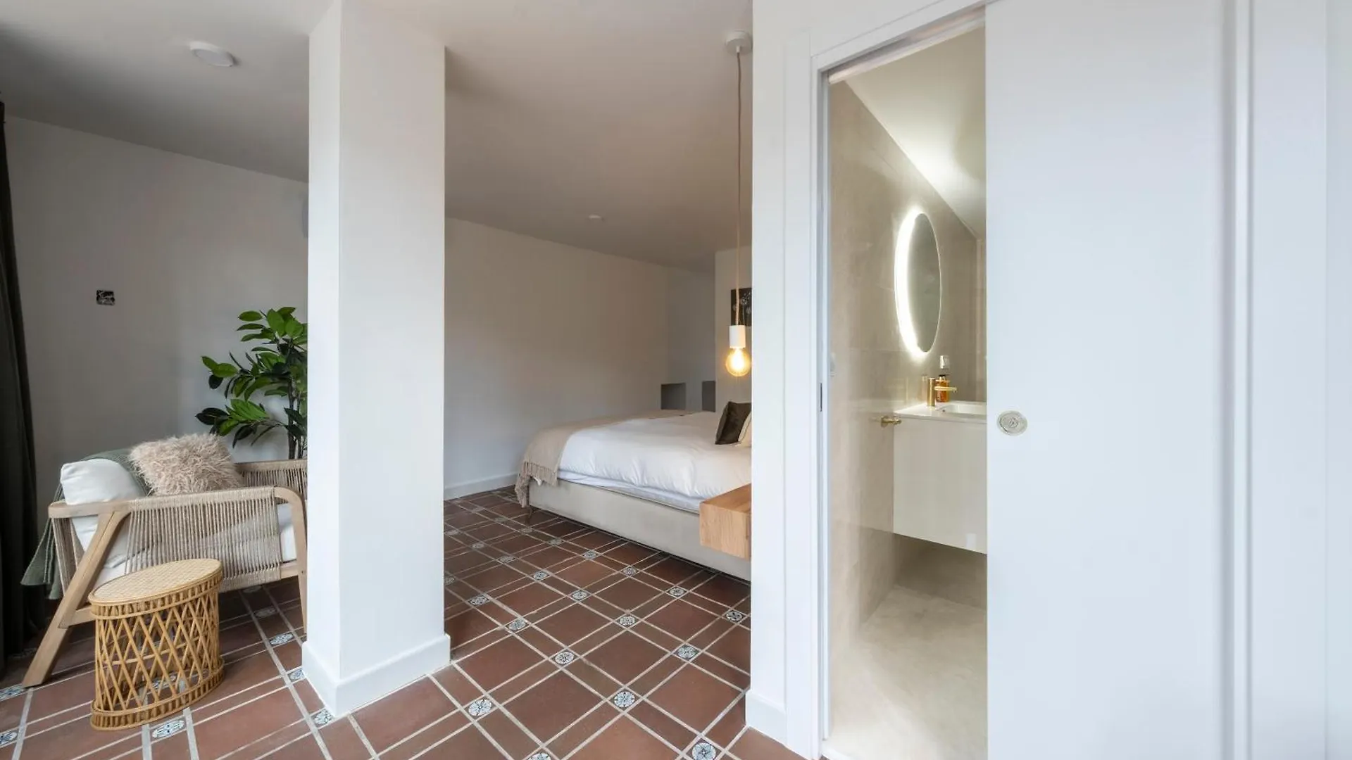 B&B Arena Sevilla Tomares
